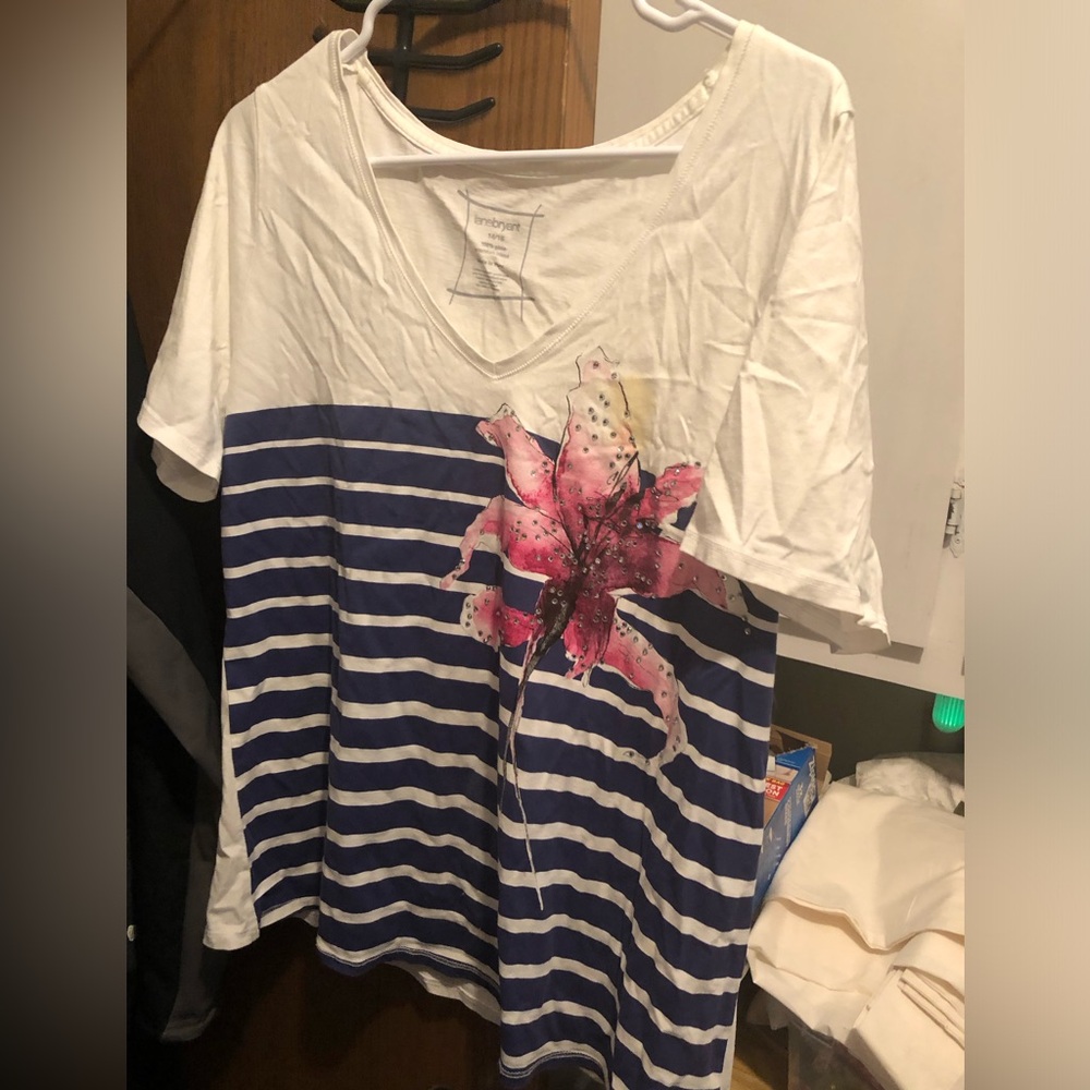 Vintage Lane Bryant Tee- 701 *tee deal $9 or 🦋